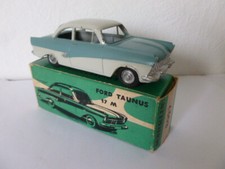 FORD TAUNUS 17M MARKLIN en boite ref 8027 N0 CIJ JRD SOLIDO JOUSTRA DINKY