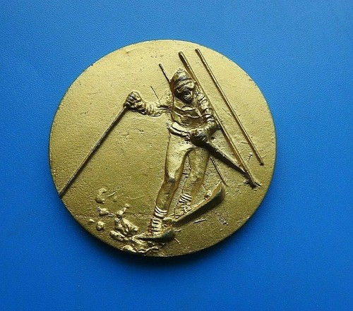 5048 jolie médaille ski de - jolie,
