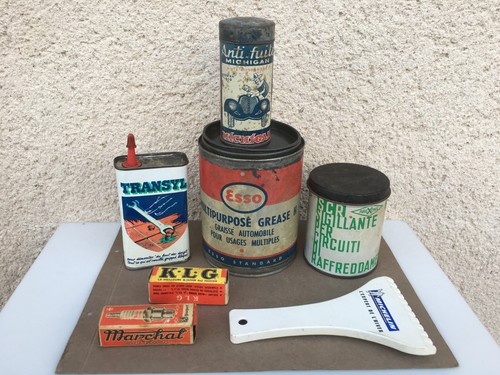 Anciennes boîtes bougies - bougies, /