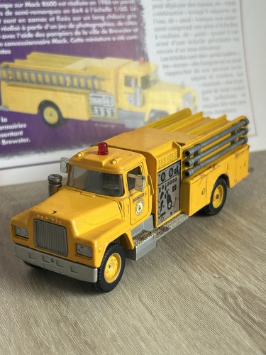 R1690 camion miniature - -,