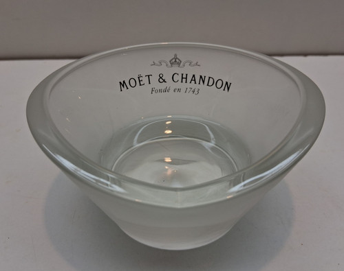 Moet chandon champagne - moet,