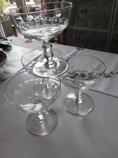 4 Coupes À  Champagne