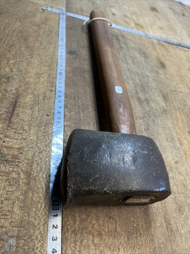 586 outil ancien hammer - n,