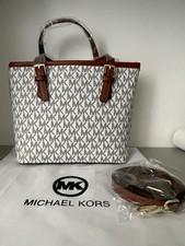 👜 Sac Michael Kors  –