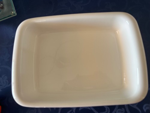 Très beau plat four blanc - plat, à