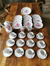 SERVICE A CAFE ET DESSERT ANCIEN  PORCELAINE BAVIERE 40 Pièces Neuf Jamais servi