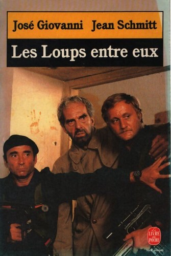Les loups entre - eux,