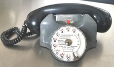 Téléphone ancien à cadran