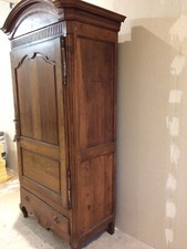 Bonnetière du milieu du 18ème siècle cerisier authentique excellent état général