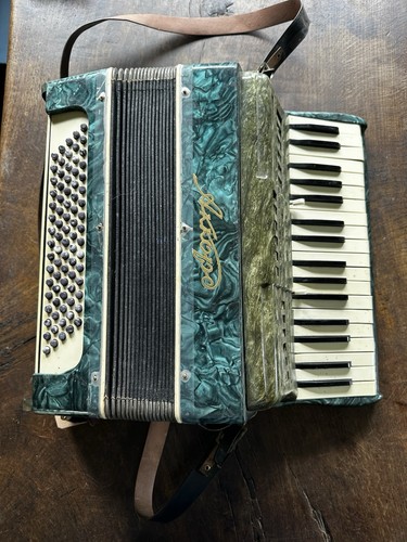 Ancien instrument musique - de,