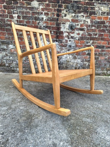 Rocking chair dilma pm - dilma, am.pm