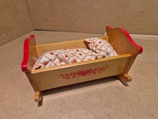 Petit Berceau Poupées HABA en