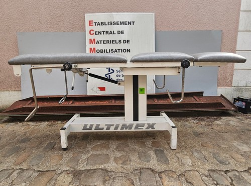 Table médicale examen - table, d'examen