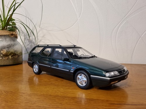 Citroën break verte - 7&,