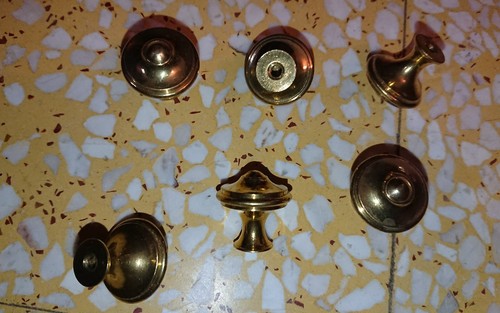 Beaux boutons poignée de - 6,
