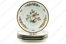 Six assiettes à dessert