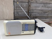 SONY  FM/MW/LW 6V RADIO