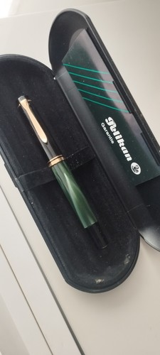 Stylo roller pelikan - stylo,
