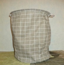 Panier à linge en tissu neuf