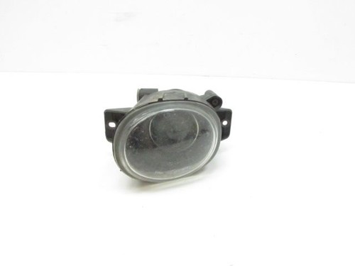 Antibrouillard avant droit - antibrouillard,