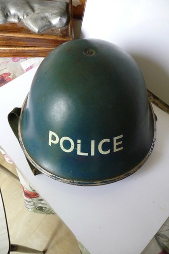 Casque police anglais 1953 - police,