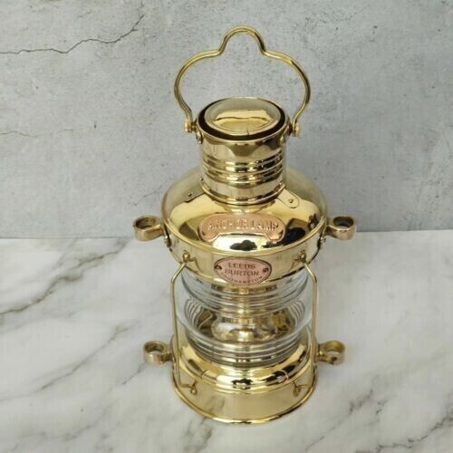 Lampe pétrole laiton - à,