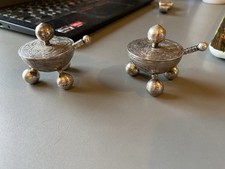 Paire anciennes salière