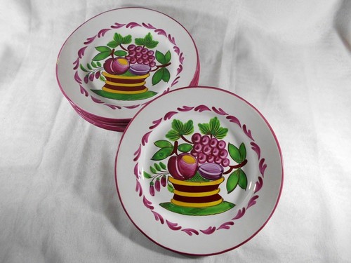 Assiettes aux fruits - ),