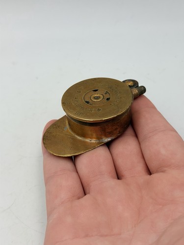 Briquet objet poilu - de, &