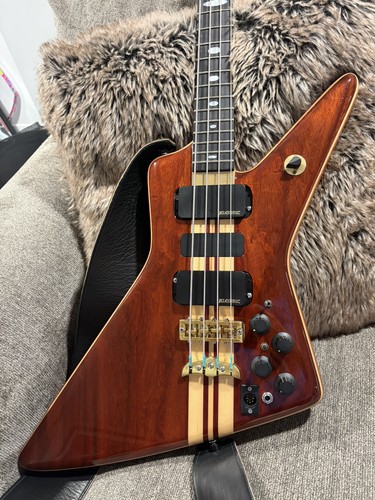 Alembic series exploiter 4 - i,
