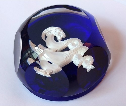 Boule presse papier - , cristal