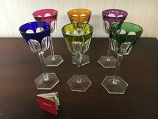 8 verres Harcourt couleur en cristal Baccarat (prix à la pièce)