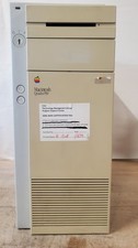 Vintage Apple Macintosh Quadra 950, Boots, Read