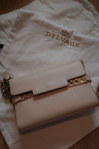 Delvaux tempete chain - delvaux, back