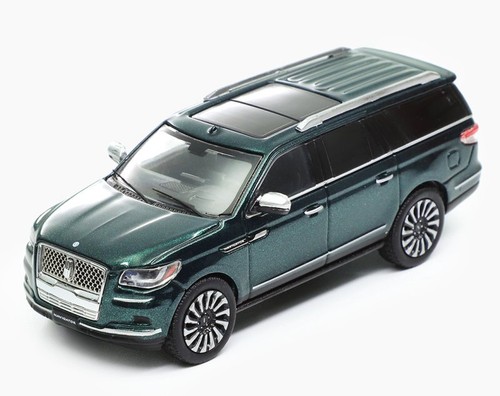 Lincoln navigator green - lincoln,