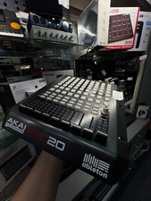 Akai Professional APC20 Ableton Digital DJ Professional Controller Good Conditio