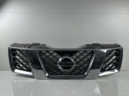 Calandre nissan pathfinder - nissan,