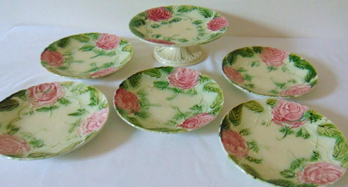 Assiettes un presentoir - assiettes, et