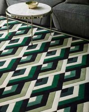 Tapis touffeté à la main