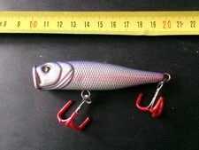 1 leurre de pêche pour