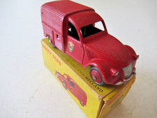 DINKY TOYS Ref 25D Citroen Van 2CV FIREFIGHTERS + ORIGINAL BOX