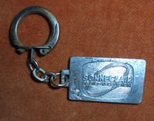 SONNECLAIR Radio-TV ETS HOLVEC ST DIZIER 52 Haute-Marne Metal Keychain