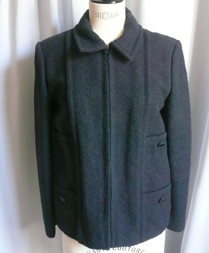 Chanel petite veste noire - chanel,