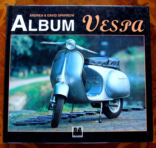 Vespa album scooter - et,