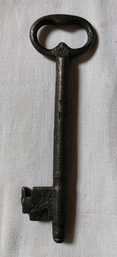 Ancienne clé clef fer - ancienne,