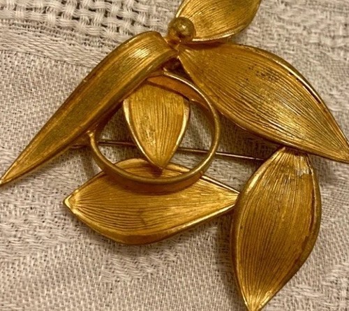 Broche vintage haute couture - broche,