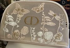 DIOR TROUSSE BRODÉE ÉDITION