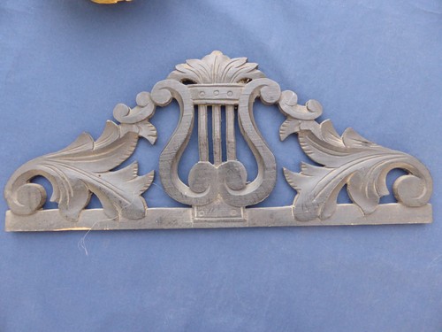 Ancien fronton bois noir - fronton,