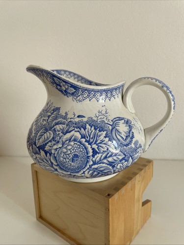 Ancien broc toilette - broc,