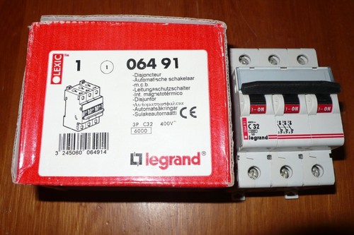 Disjoncteur triphase 32a - disjoncteur,